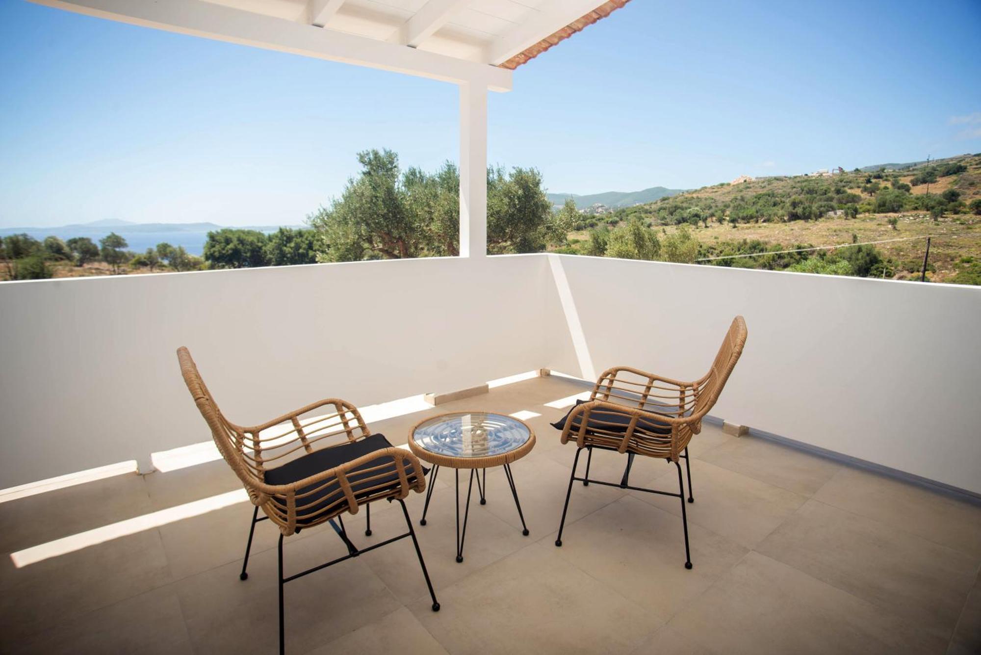 Marea Luxury Suites - Tramontana Koríthion Exterior foto